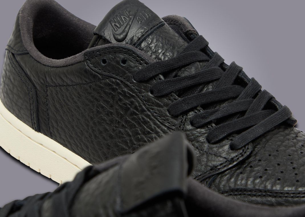 Air Jordan 1 Retro Low NS Black Detail