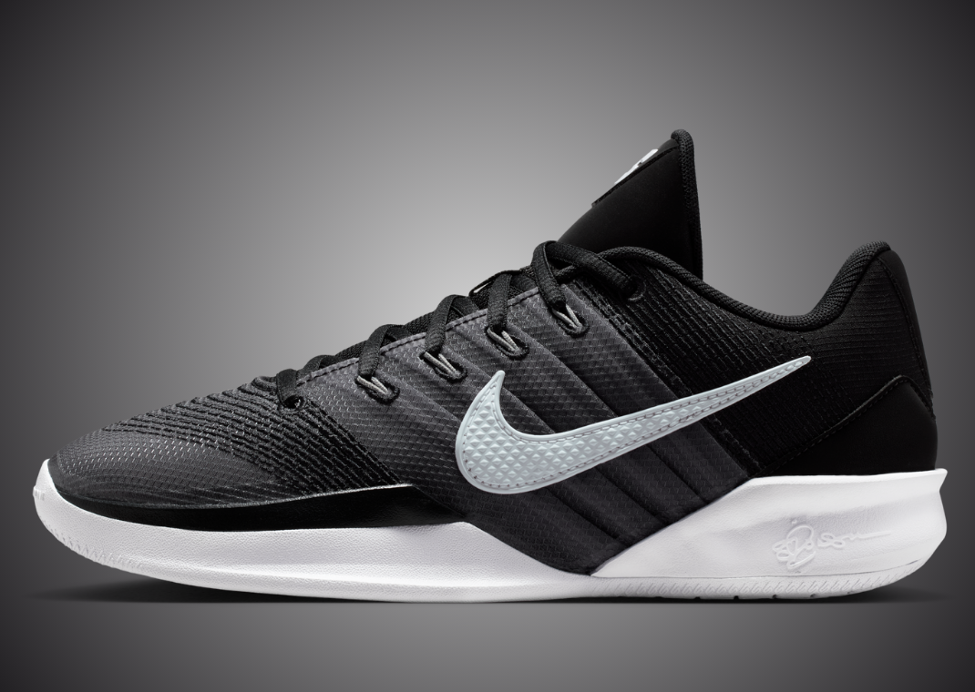 Nike Sabrina 3 Black - Lateral