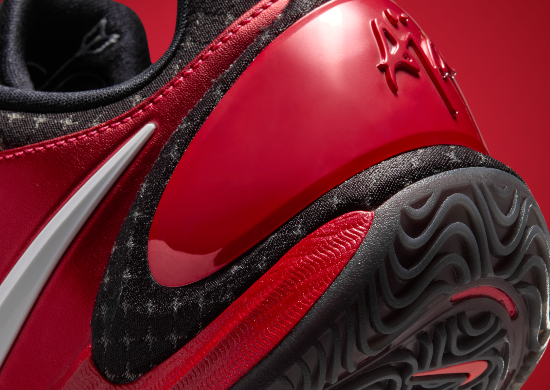 Nike A’Two TB Port Wine - Heel Detail