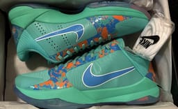 Foot Locker is Running it Back With Another Local Drop of the Jalen Brunson Nike Kobe 5 NY vs. NY PE