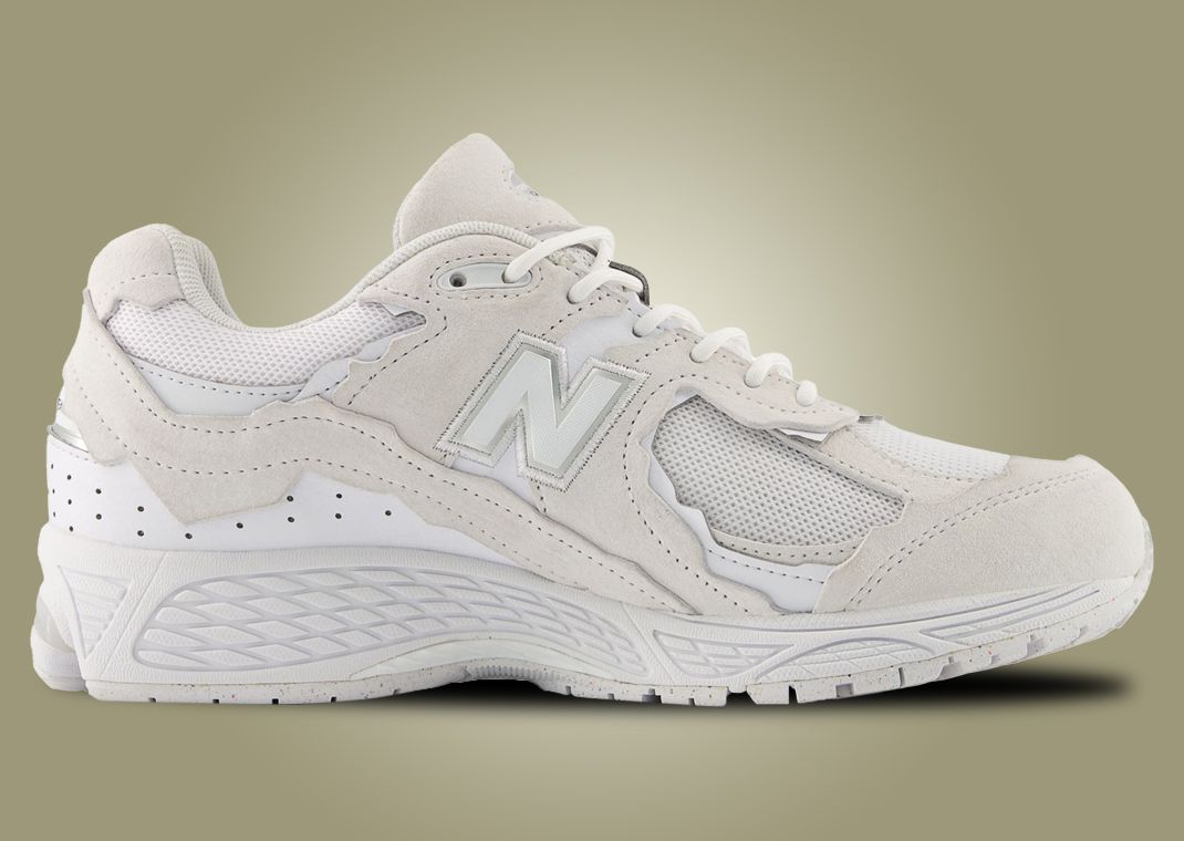 New Balance 2002R GTX Protection Pack White - Medial