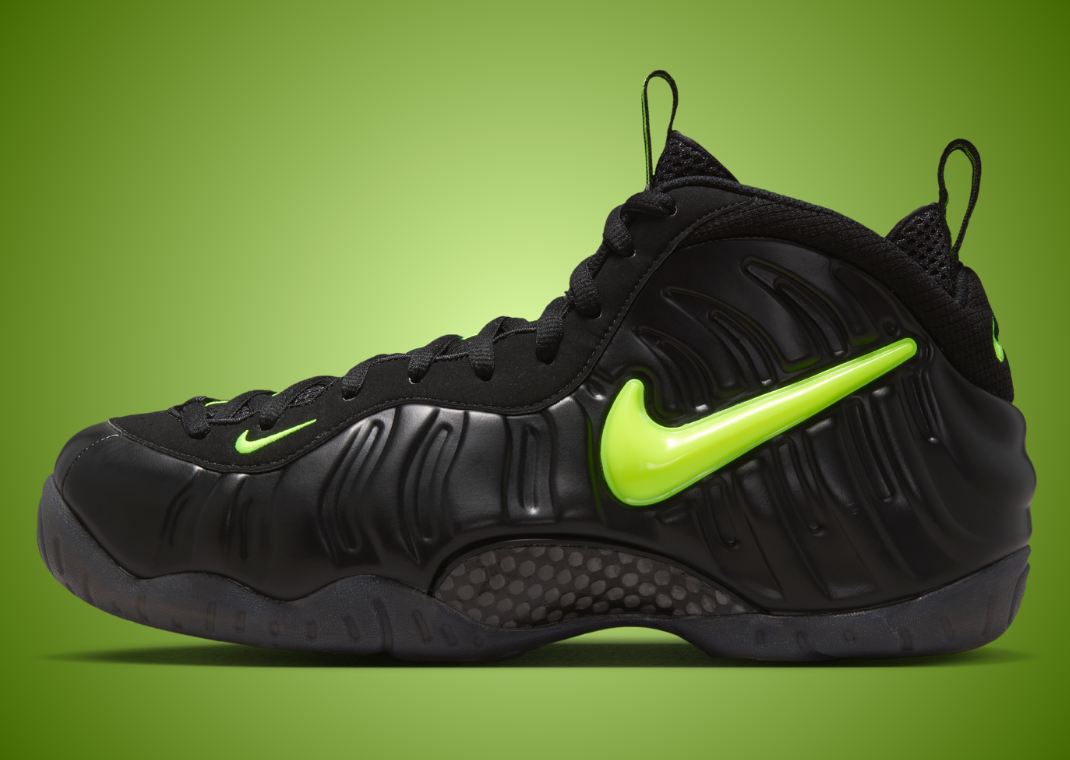 Nike Air Foamposite Pro Voltage - Lateral