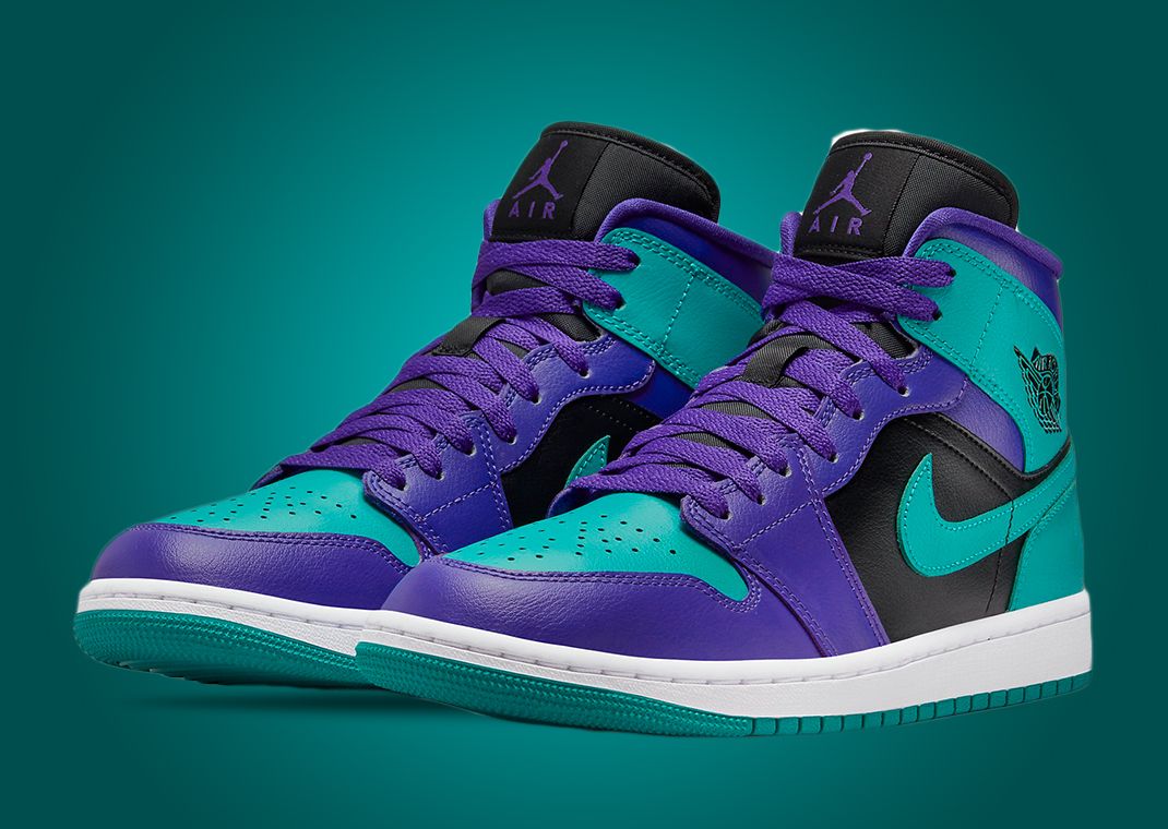 Air Jordan 1 Mid "Dark Concord New Emerald" (W)