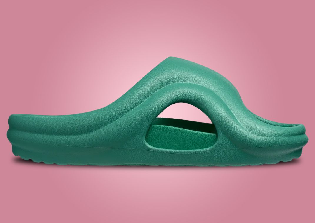 SKYLRK Beach Slide Forest Lateral
