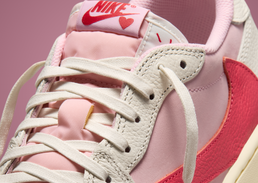 Travis Scott x Air Jordan 1 Retro Low OG Shy Pink Detail