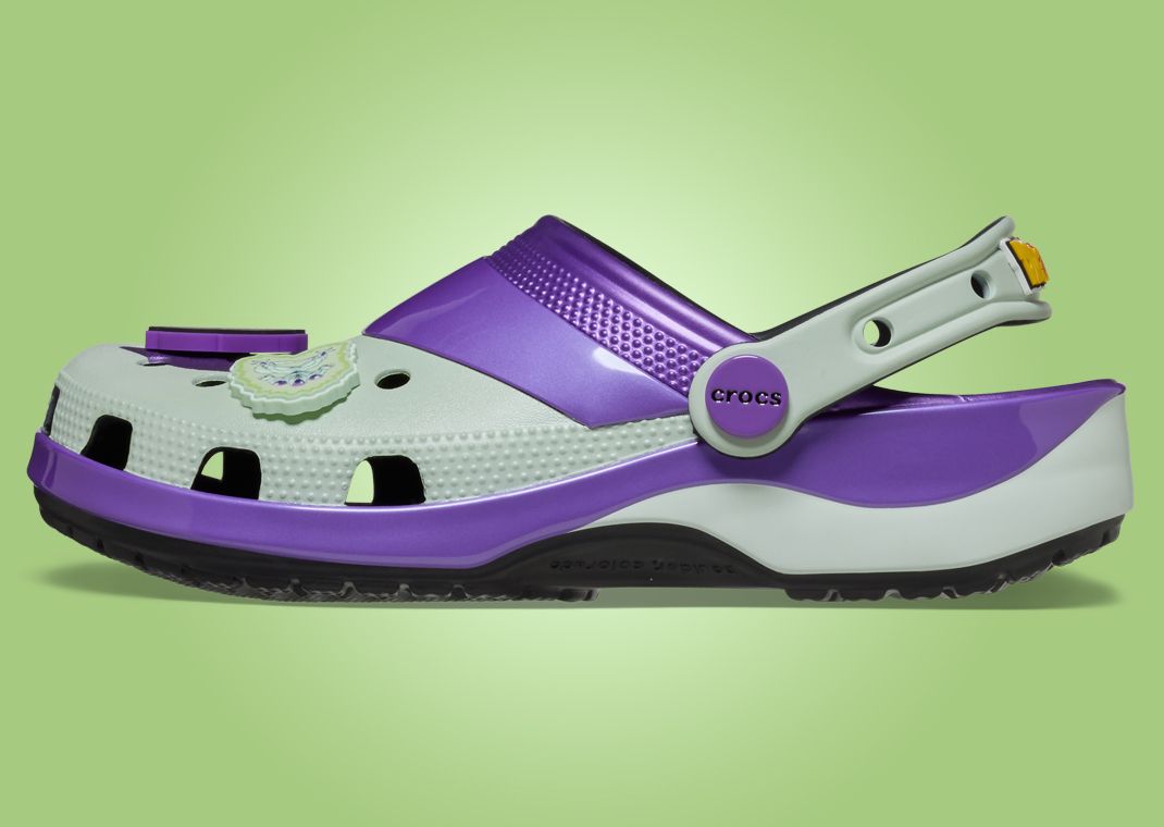 Dragon Ball Z x Crocs Classic Clog Frieza Medial