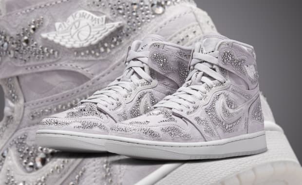 Swarovski x Air Jordan 1 Retro High OG Vast Grey