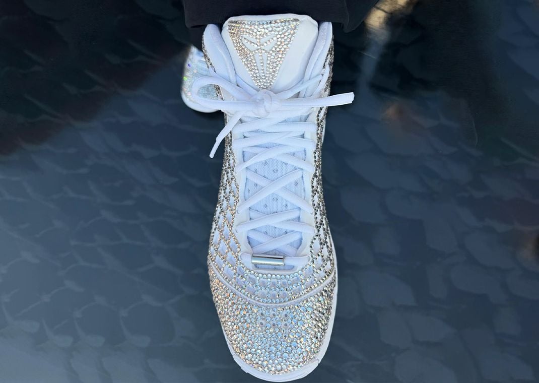 Vanessa Bryant's Nike Kobe 3 Protro Swarovski Crystal Exclusive