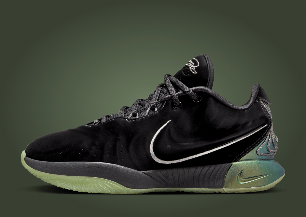 Nike LeBron 21 Tahitian Lateral Side