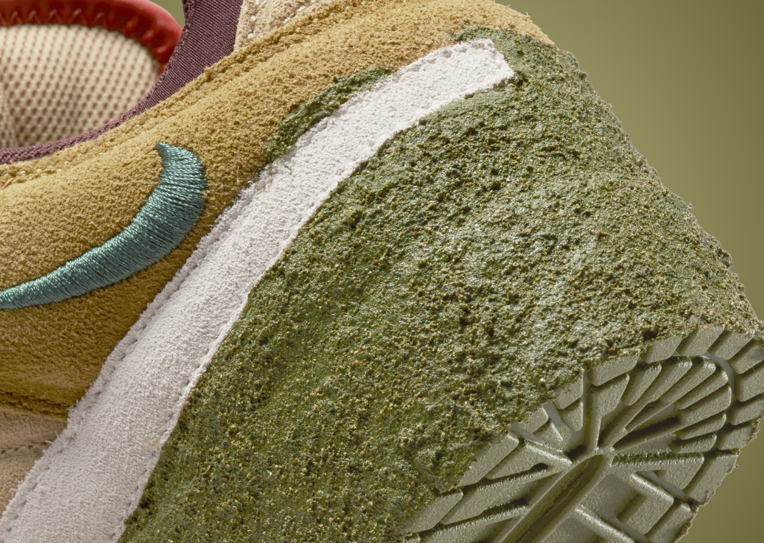 CPFM x Nike Air Flea 1 Barley Desert Moss - Heel Detail