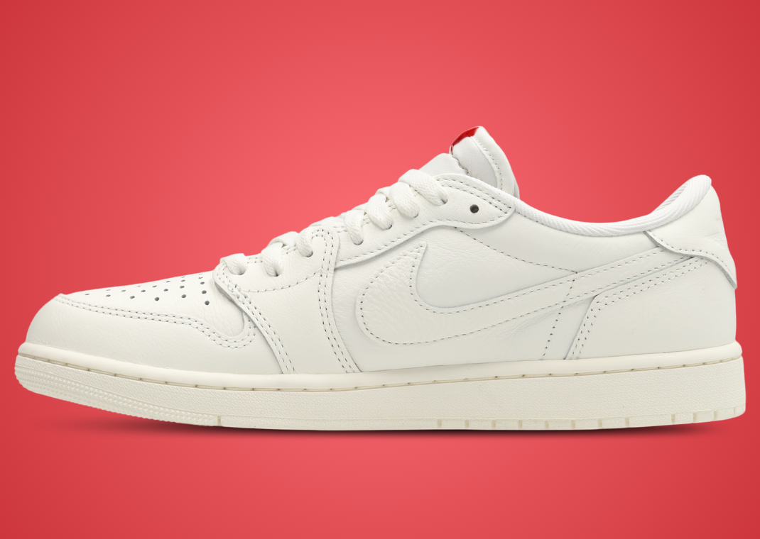 Air Jordan 1 Retro Low OG Sail lateral
