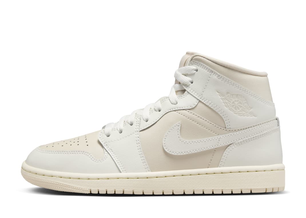 Air Jordan 1 Mid Legend Light Brown (W)