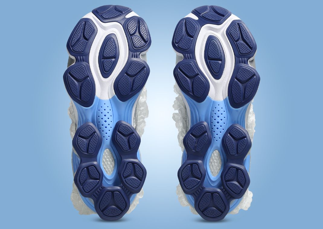 SHUSHU/TONG x Asics Gel-Kinetic Fluent White Dive Blue Outsole