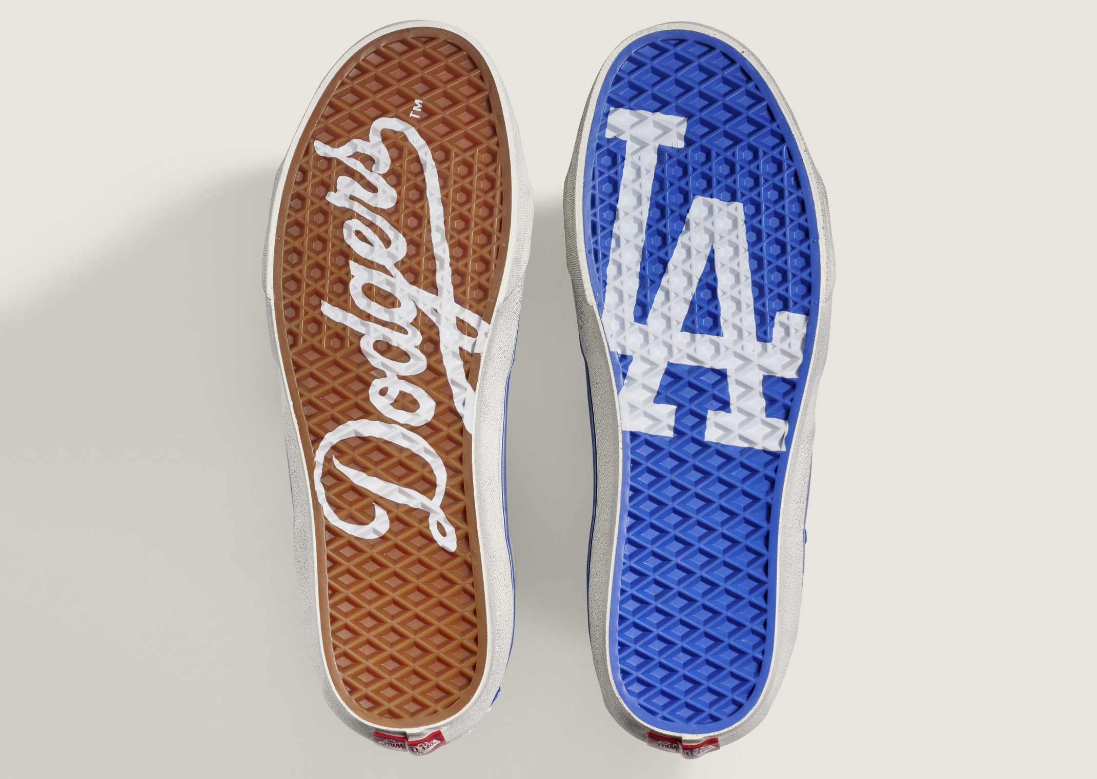 LA Dodgers x Vans Sk8-Hi - Bottom