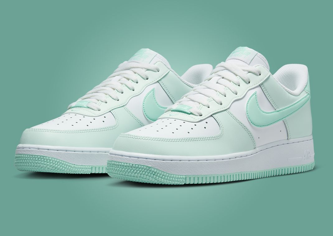 Nike Air Force 1 Low Minty Fresh