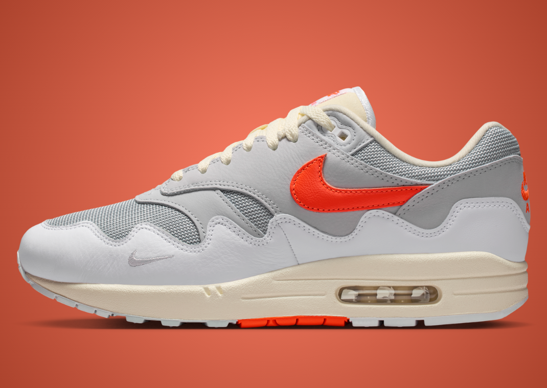 Patta x Nike Air Max 1 White Hyper Crimson - Lateral