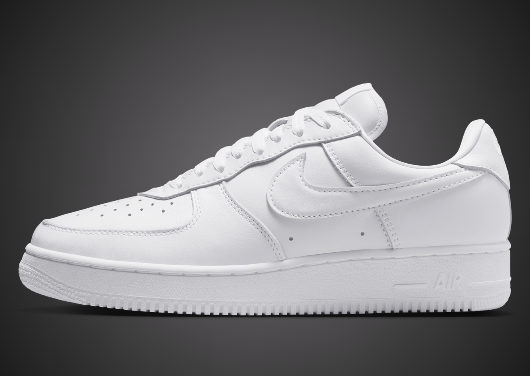 Nike Air Force 1 Low ‘01 Triple White Lateral
