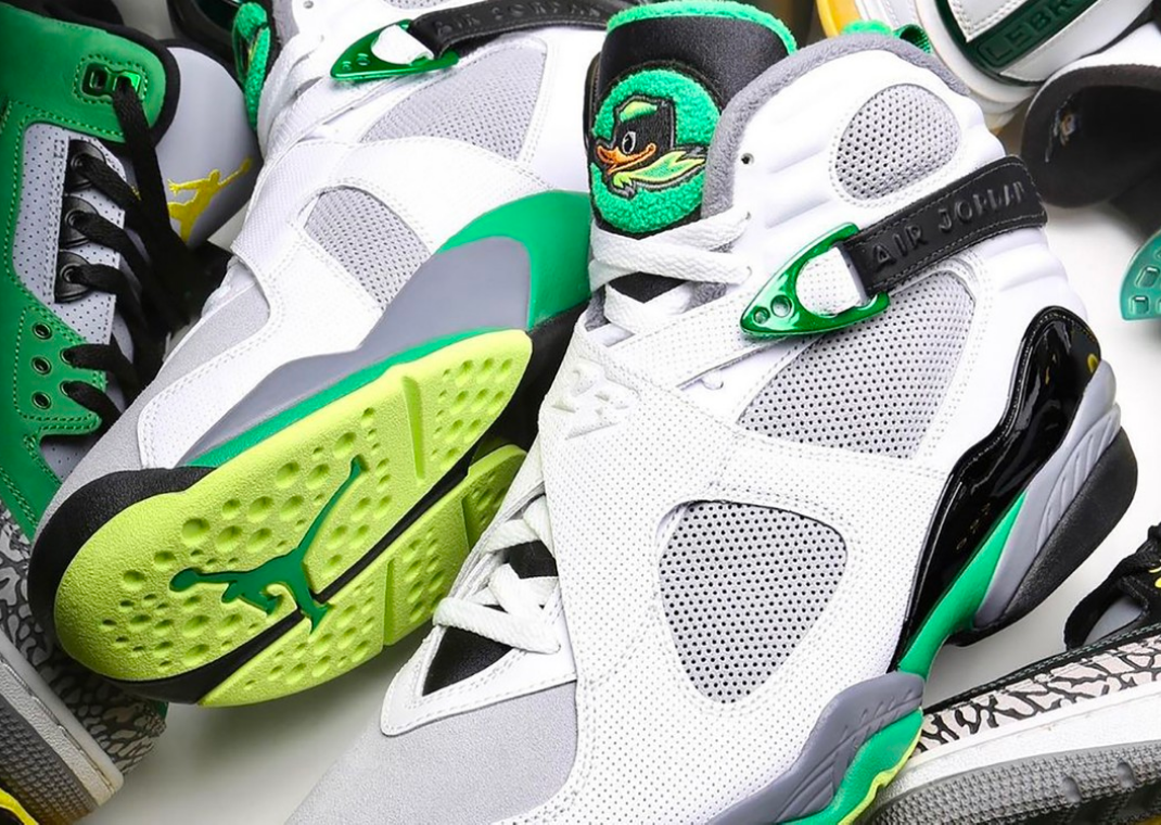 Air Jordan 8 Retro Oregon Ducks PE