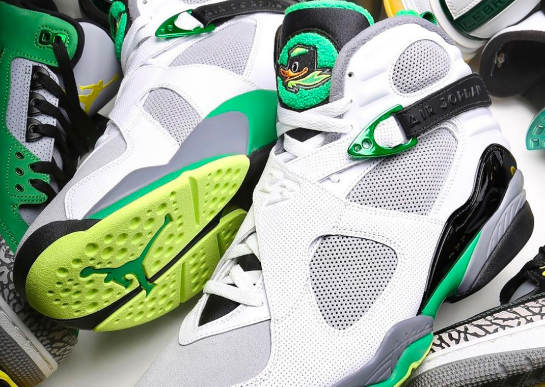Air Jordan 8 Retro Oregon Ducks PE
