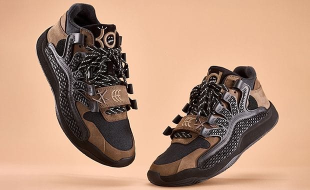 Vick Almighty & Reshoevn8r Create a Custom Nike KD 18 x Travis Scott Jordan Jumpman Jack Hybrid Sneaker