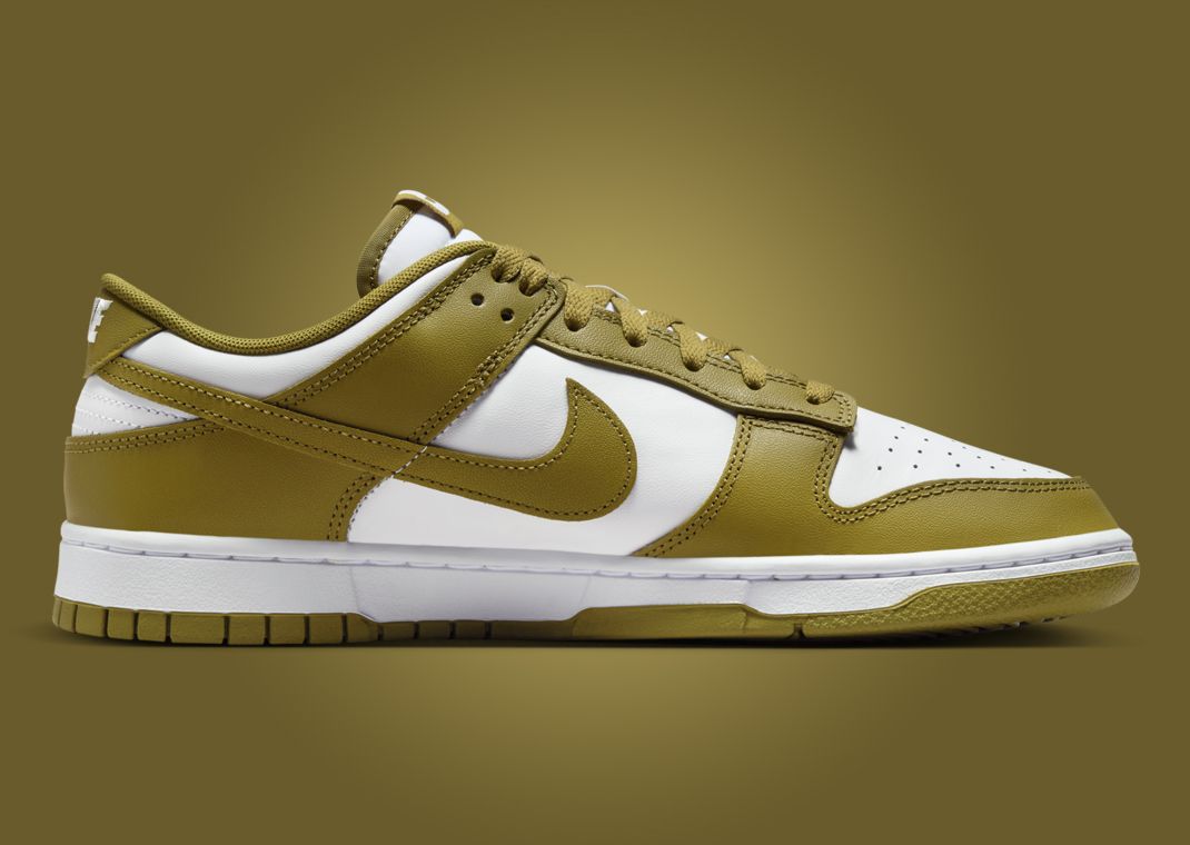 Nike Dunk Low Pacific Moss Medial