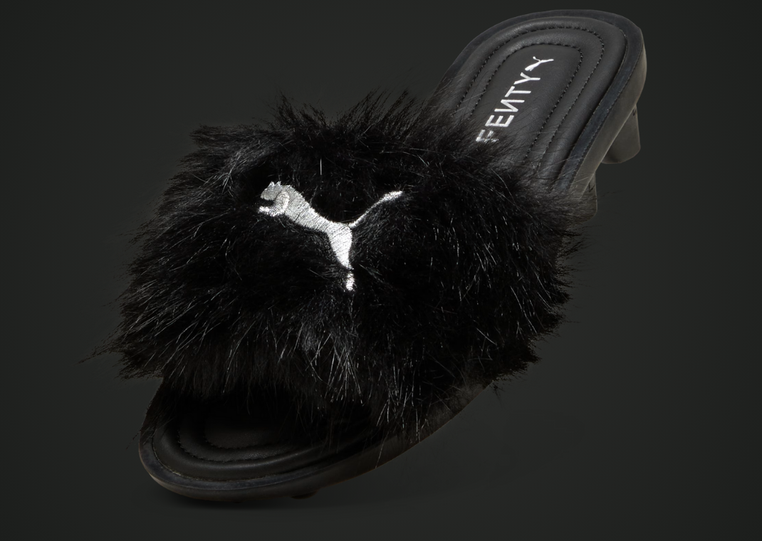 Fenty x Puma Cleat Slide Black Fur (W) - Angle