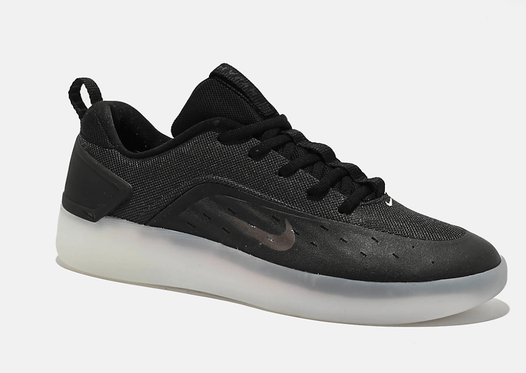 Angled View of the Nike SB Nyjah 4
