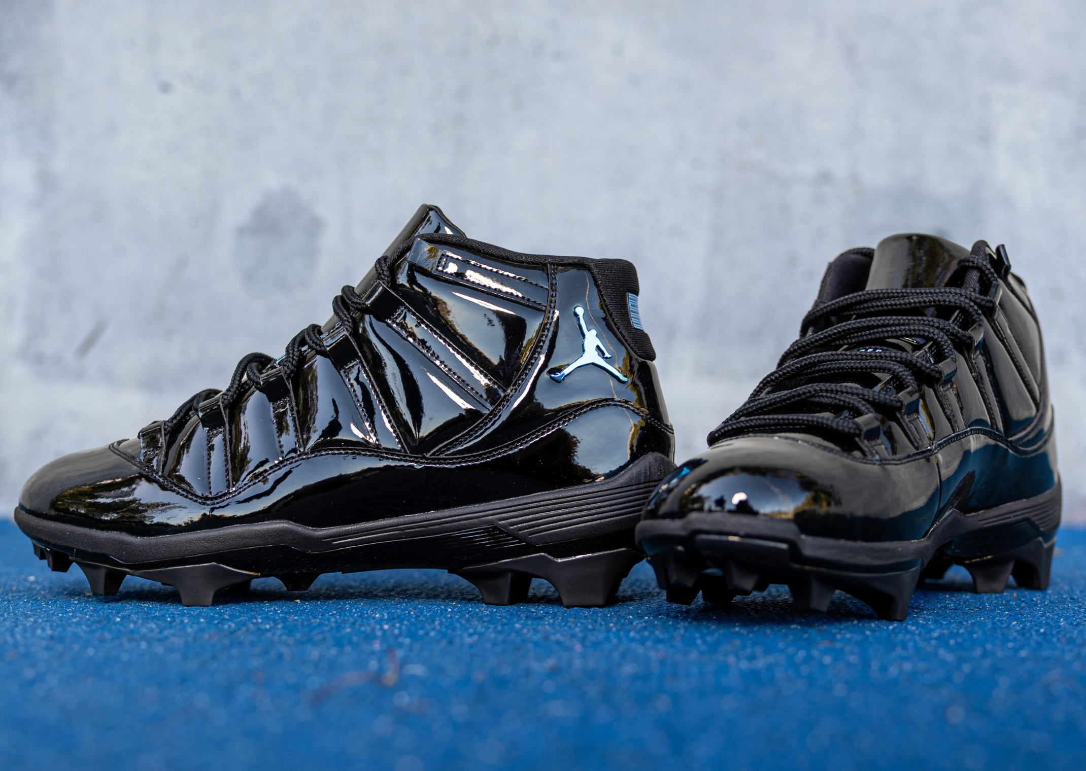 Air Jordan 11 Retro Gamma UCLA PE Pack