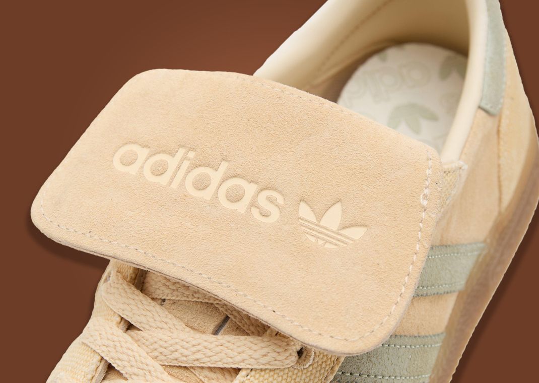 size x adidas Handball Spezial LT Tan Tongue