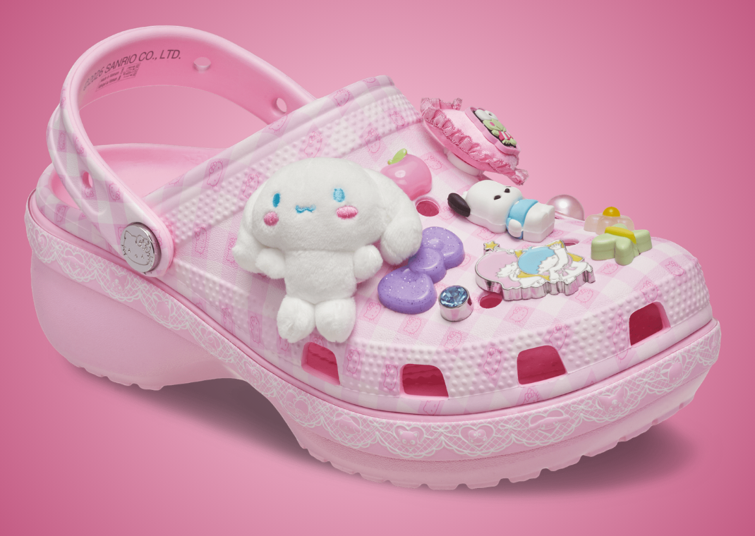 Hello Kitty x Crocs Platform Clog Pastel - Angle
