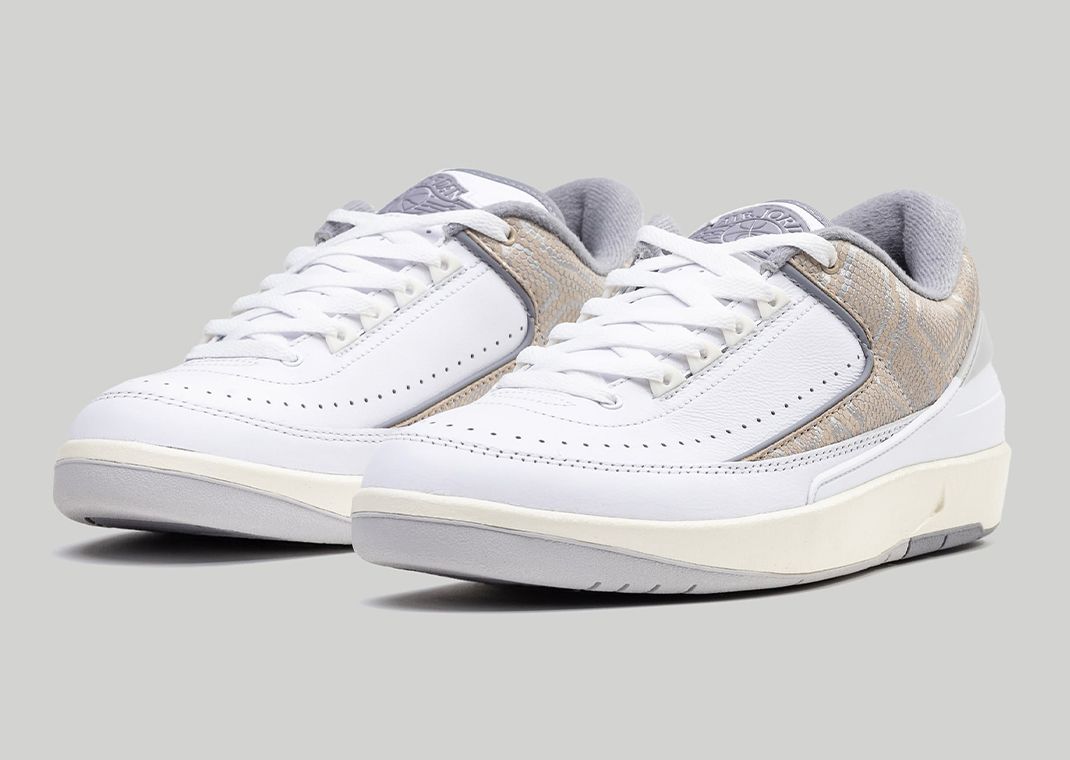 Air Jordan 2 Retro Low Python Angle