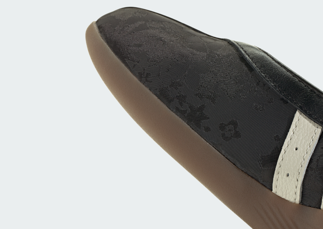 Liberty London x adidas Taekwondo Mei Ballet Black - Toe Detail