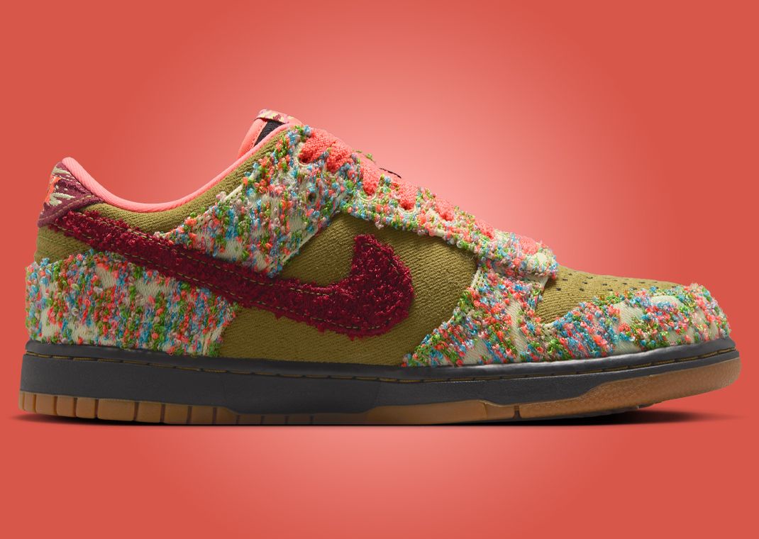 Nike Dunk Low Panda-Monium Green Curry Medial