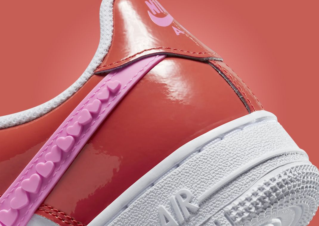 Nike Air Force 1 Low Valentine’s Day (GS) Heel Detail