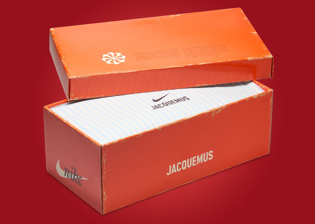 Jacquemus x Nike Moon Shoe SP Off Noir Packaging