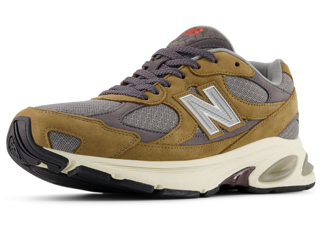 New Balance 2010 Year of the Horse - Angle