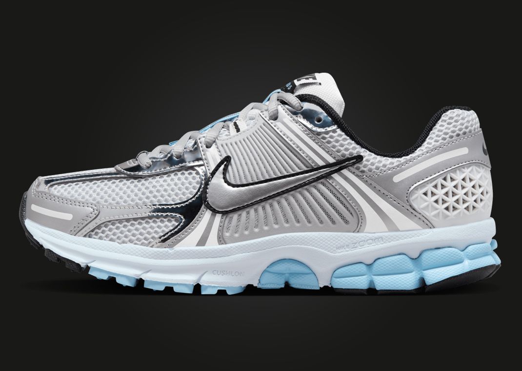 Nike Zoom Vomero 5 Metallic Platinum Blue Tint (W) Lateral