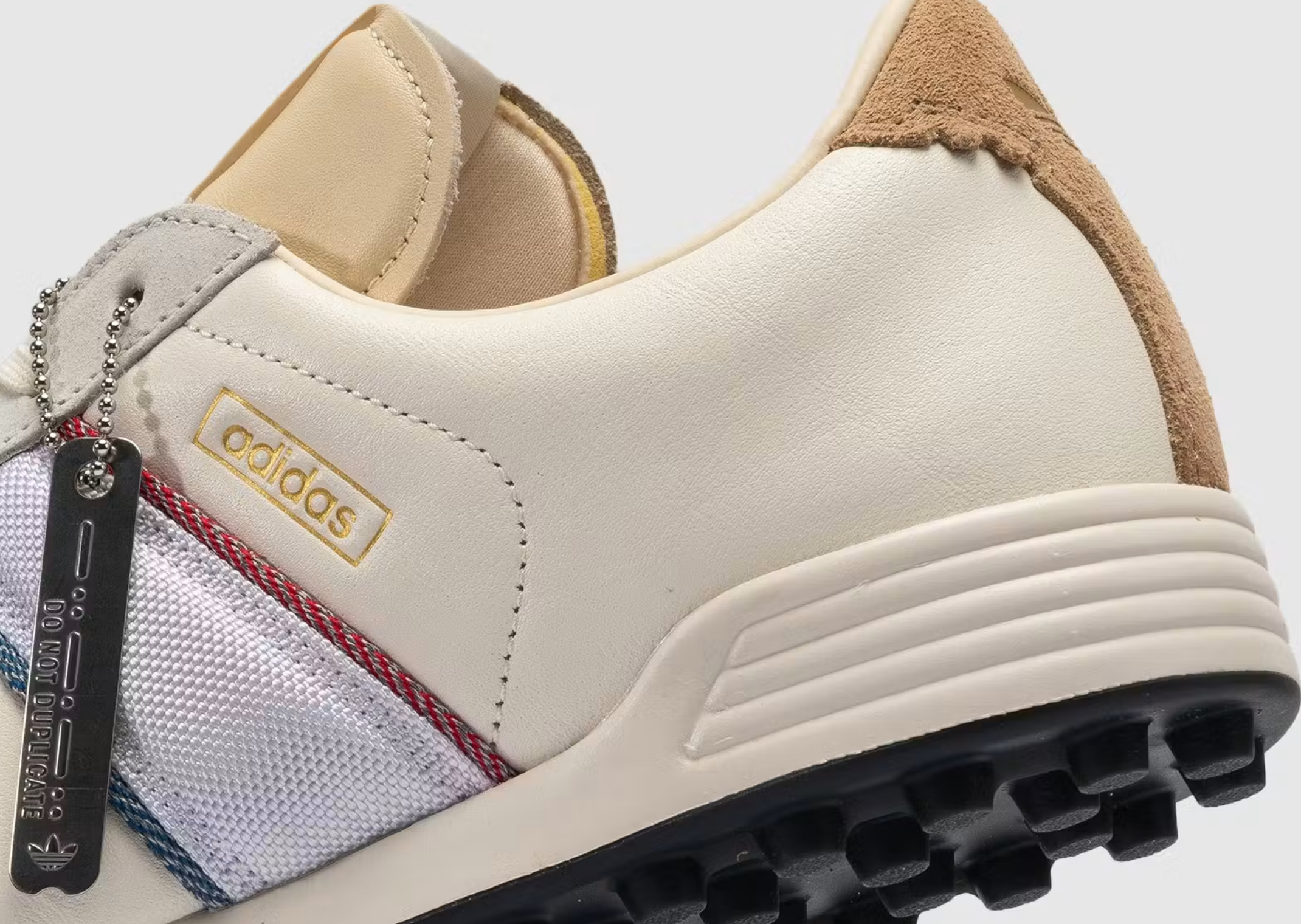 The Whitaker Group x adidas BW Mundial World Cup Cream White - Heel Detail