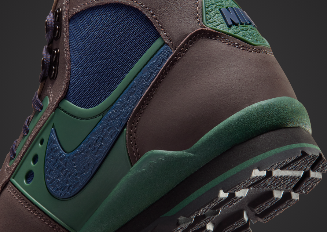 Nike Baltoro Baroque Brown Midnight Green - Heel Detail