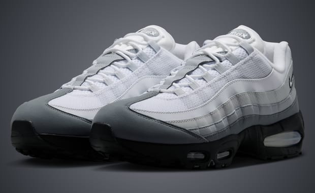 The Nike Air Max 95 Big Bubble Turns into a Cloudy Sky in Grey and White Gradient