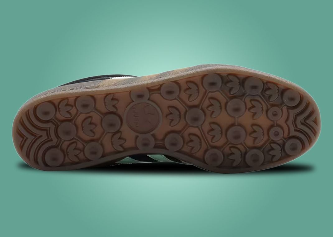 The atmos Exclusive adidas Clear Mint Pack Releases January 2025 The atmos Exclusive adidas Clear Mint Pack Releases January 2025