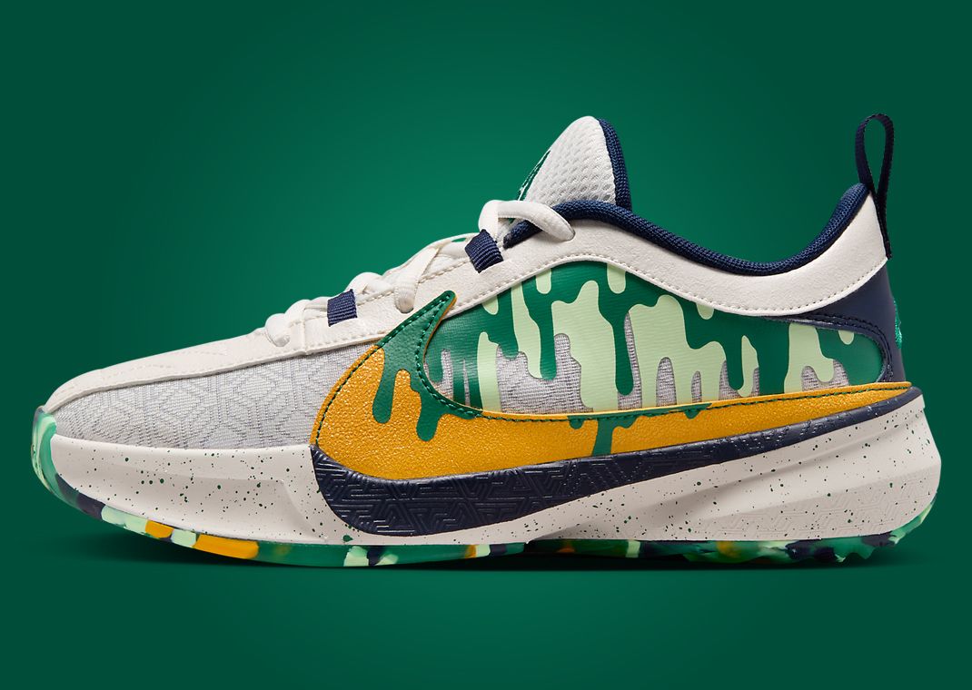 Nike Zoom Freak 5 Nike Camp (GS) Lateral