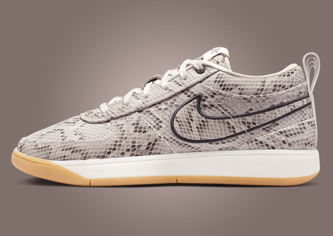 NIKE BOOK 1 EP\"Python\"ブック 1 29cm Nike Book 1 Python HJ5352-100 Release Date | SneakerNews.com