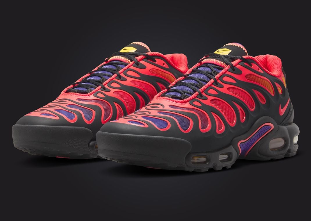 Nike Air Max Plus Drift Black Bright Crimson