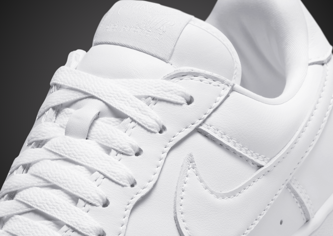 Nike Air Force 1 Low ‘01 Triple White Detail