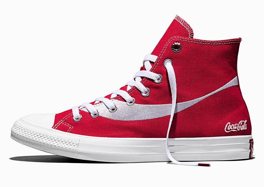 Coca-Cola x Converse Chuck Taylor Coke - Lateral