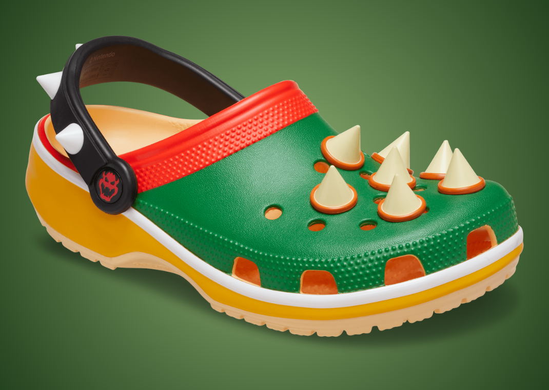 Nintendo x Crocs Classic Clog Bowser - Angle