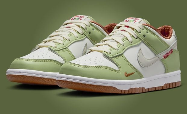 Nike Dunk Low Year of the Snake (GS)