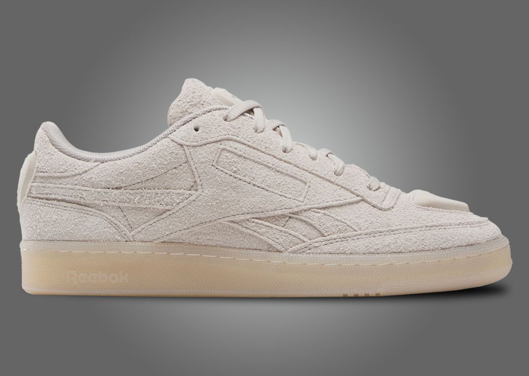 HYMNE x Reebok Club C Revenge Beige Lateral