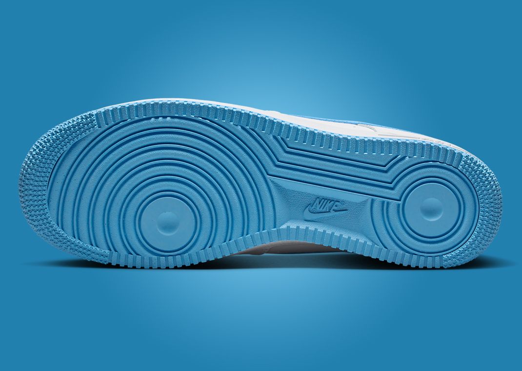 Nike Air Force 1 Low White Aquarius Blue Outsole